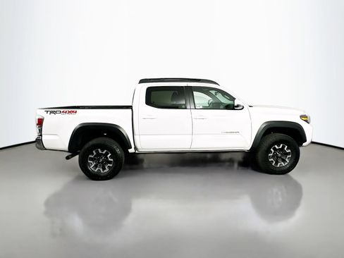 Used 2023 Toyota Tacoma TRD Off-Road AWD/4WD image 8