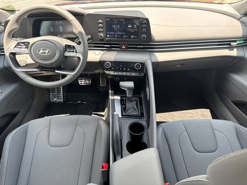 Certified 2026 Hyundai Elantra Sport FWD image 25