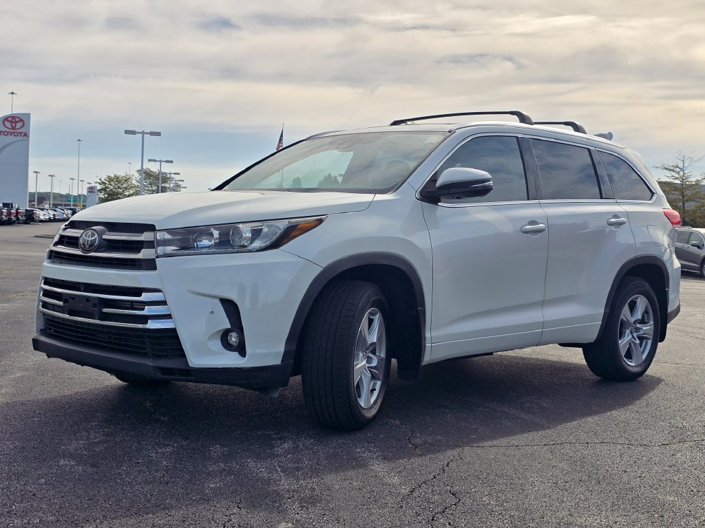Certified 2019 Toyota Highlander Limited Platinum AWD/4WD image 15