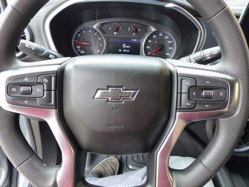 Used 2025 Chevrolet Blazer LT w/ Redline Edition image 16