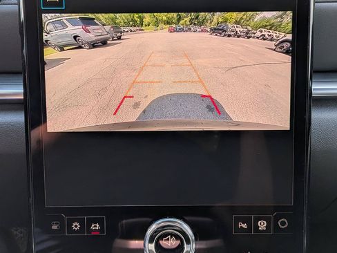 New 2027 GMC Terrain Elevation w/ Elevation Premium Package AWD/4WD image 15