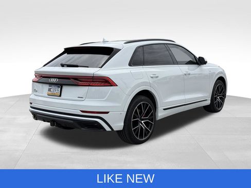 Used 2019 Audi Q8 Prestige w/ Luxury Package AWD/4WD image 11