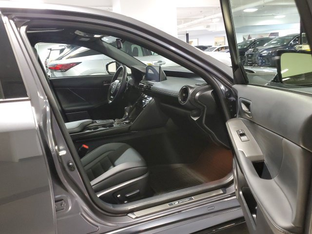 Used 2025 Lexus IS 350 F Sport w/ Navigation Package AWD/4WD image 34