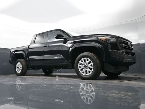 Used 2024 Toyota Tacoma SR5 image 41