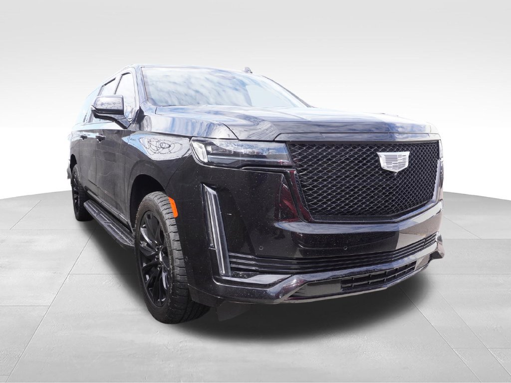 Used 2021 Cadillac Escalade ESV Sport w/ LPO, ONYX Package AWD/4WD image 4
