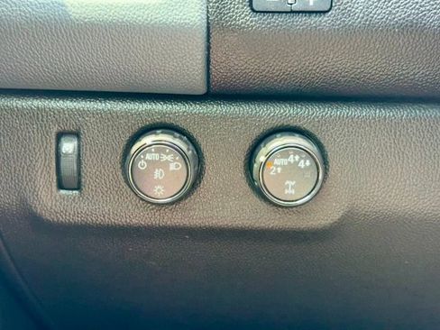 Used 2020 Chevrolet Colorado Z71 AWD/4WD image 24