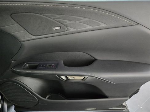 Certified 2023 Lexus RX 500h F Sport image 24