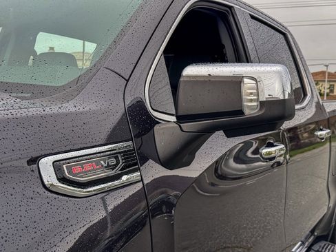 Used 2023 GMC Sierra 1500 SLT w/ SLT Premium Package image 12