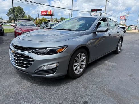 Used 2024 Chevrolet Malibu LT FWD image 3