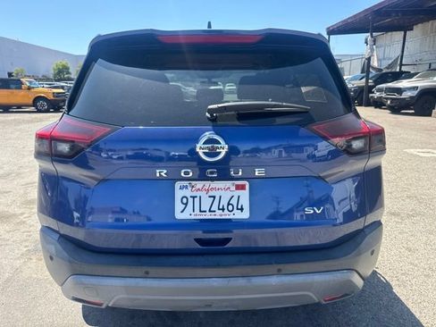 Used 2021 Nissan Rogue SV FWD image 6