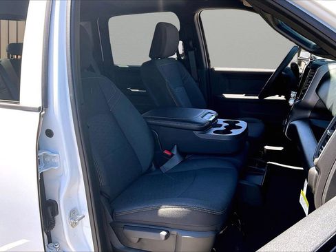 New 2026 RAM 3500 Tradesman AWD/4WD image 23
