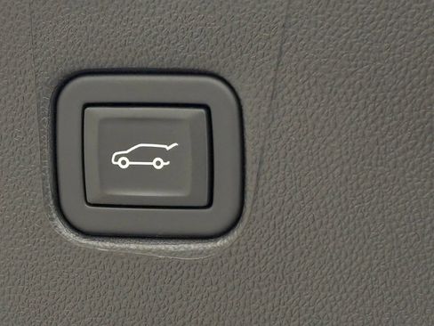 Used 2024 Chevrolet Blazer RS w/ Driver Confidence II Package FWD image 12