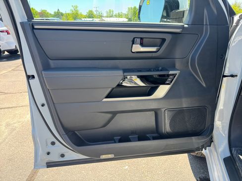 New 2026 Toyota Tundra Limited AWD/4WD image 24