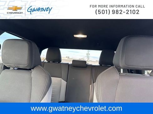 Used 2025 Toyota Tacoma TRD Off-Road image 27