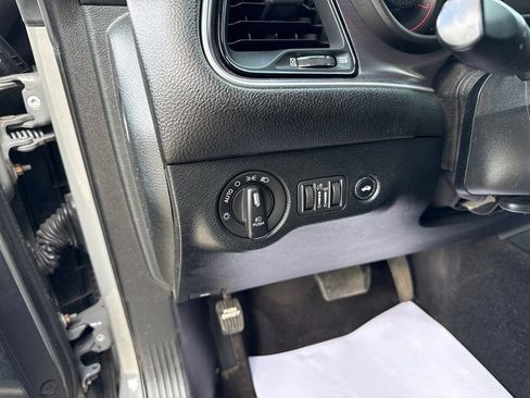 Used 2018 Dodge Challenger SXT w/ Blacktop Package RWD image 29