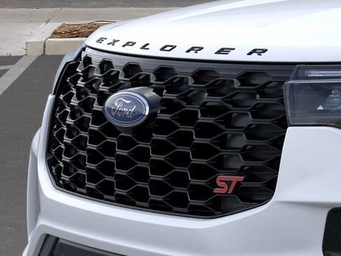 New 2026 Ford Explorer ST image 17