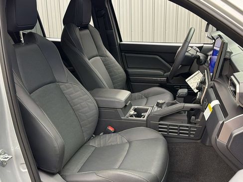 Used 2026 Toyota 4Runner TRD Off-Road Premium AWD/4WD image 39
