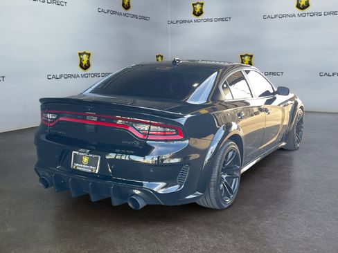 Used 2022 Dodge Charger SRT Hellcat w/ SRT Black Package image 5
