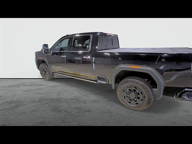 Used 2024 GMC Sierra 2500 Denali Ultimate AWD/4WD image 2