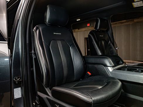 Used 2020 Ford F350 Platinum image 27