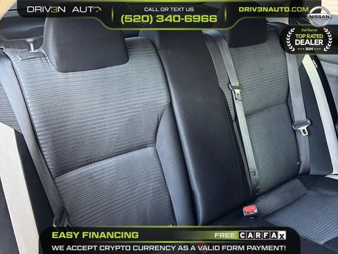 Used 2020 Nissan Versa SV FWD image 15