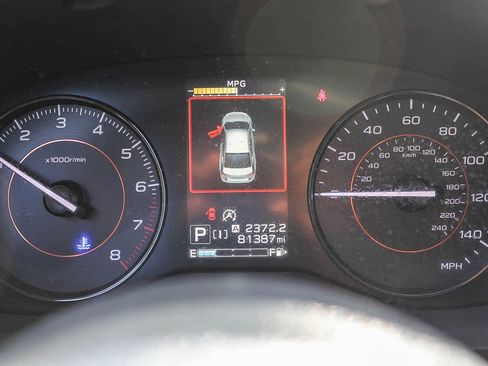 Used 2021 Subaru Crosstrek 2.0i Premium w/ Moonroof Package AWD/4WD image 23