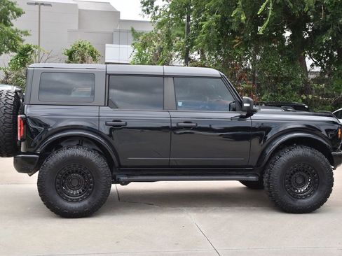 Used 2023 Ford Bronco Wildtrak AWD/4WD image 6