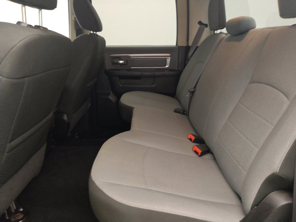 Used 2021 RAM 1500 Classic SLT RWD image 18