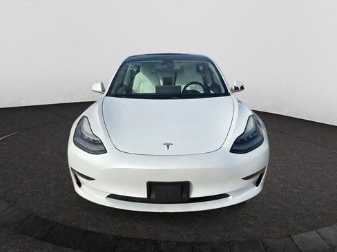 Used 2018 Tesla Model 3 Performance AWD/4WD image 2