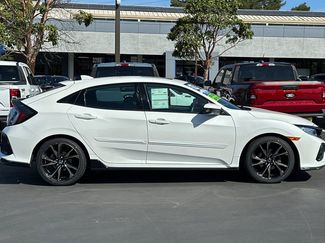 Used 2018 Honda Civic Sport Touring video 3