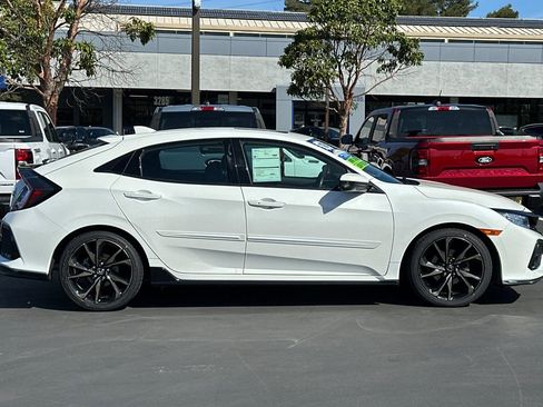 Used 2018 Honda Civic Sport Touring image 3