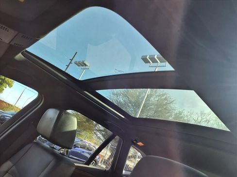 Used 2015 BMW X1 xDrive35i image 3