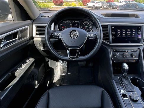 Used 2019 Volkswagen Atlas SE w/ Towing Package AWD/4WD image 7