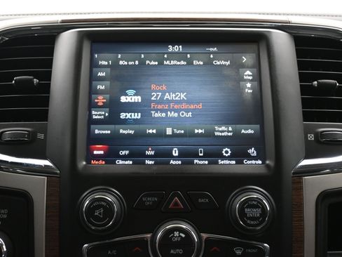 Used 2018 RAM 2500 Laramie w/ Off Road Package AWD/4WD image 29