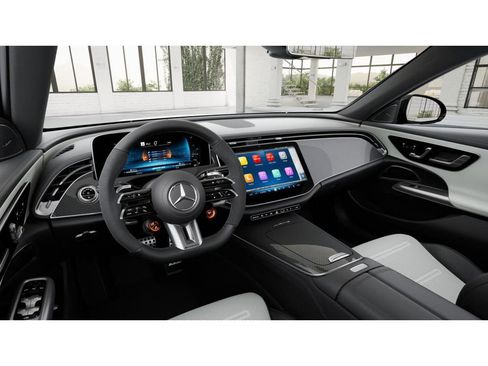 New 2026 Mercedes-Benz E 53 AMG e 4MATIC Sedan image 3