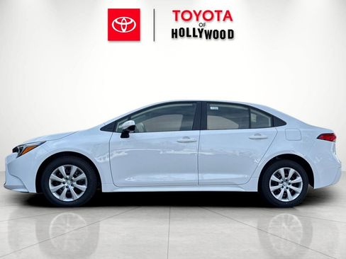 New 2026 Toyota Corolla LE image 9