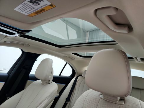 Used 2026 Mercedes-Benz E 350 Sedan image 22