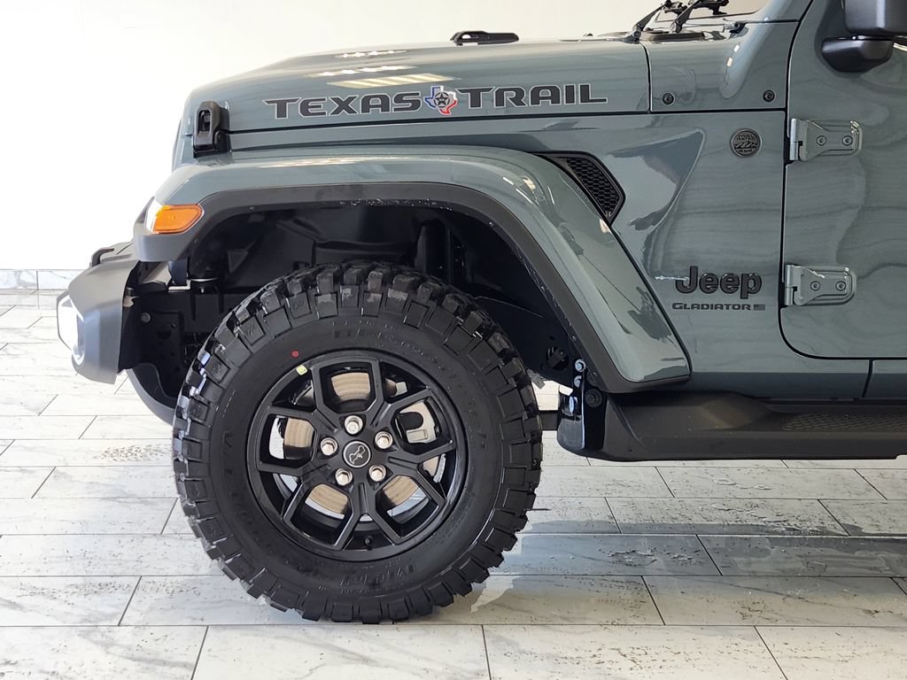 New 2026 Jeep Gladiator Sport AWD/4WD image 8