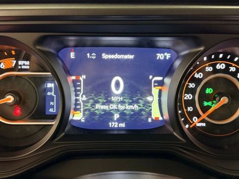 Used 2025 Jeep Wrangler Unlimited Sport AWD/4WD image 12