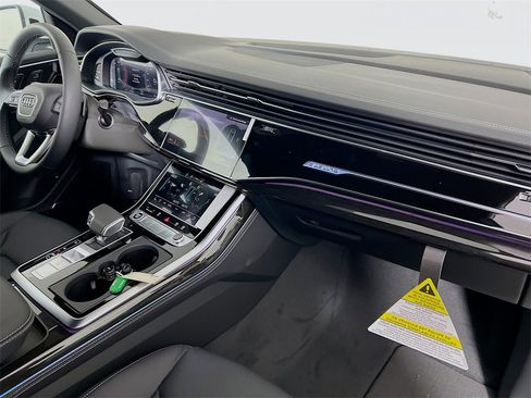 New 2026 Audi Q8 Premium Plus image 29