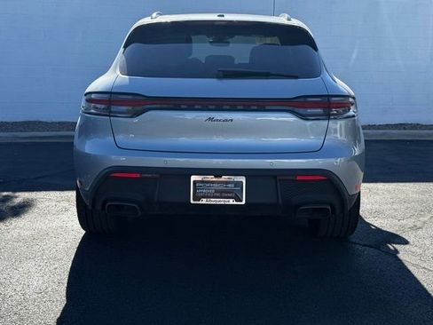 Used 2025 Porsche Macan AWD/4WD image 11