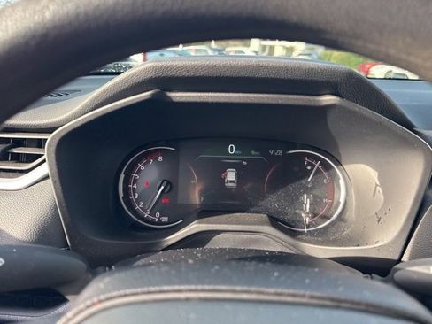 Used 2024 Toyota RAV4 XLE image 10