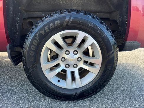 Used 2018 Chevrolet Silverado 1500 LT w/ All Star Edition AWD/4WD image 11