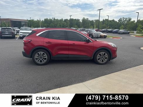 Used 2020 Ford Escape SEL FWD image 8