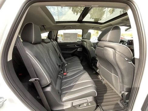 New 2026 Acura MDX w/ Advance Package image 17