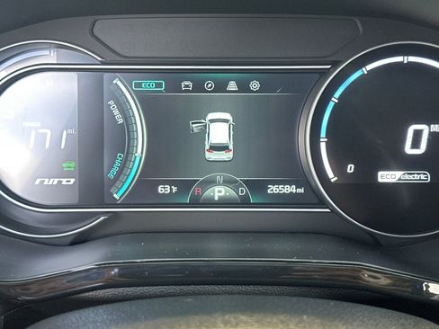Certified 2022 Kia Niro EX Premium FWD image 26