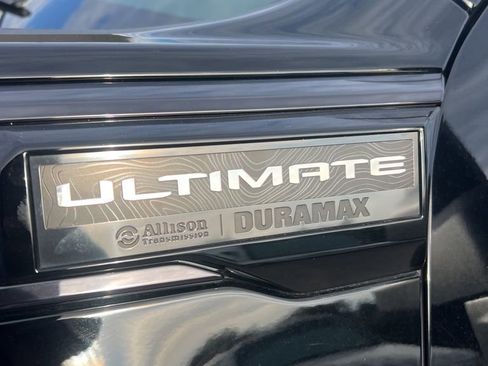 Used 2024 GMC Sierra 2500 Denali Ultimate image 14