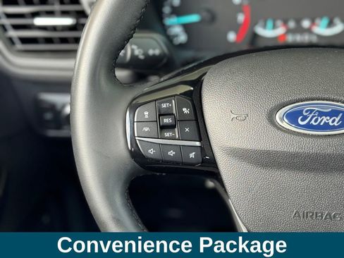 Used 2022 Ford Escape SE w/ SE Sport Appearance Package AWD/4WD image 11
