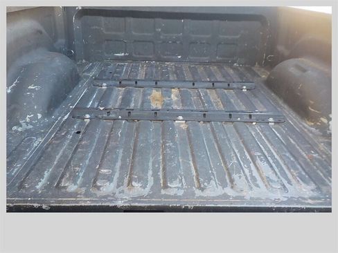 Used 2011 RAM 2500 SLT image 40