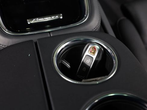 Used 2021 Porsche Panamera Turbo S w/ Assistance Package image 35